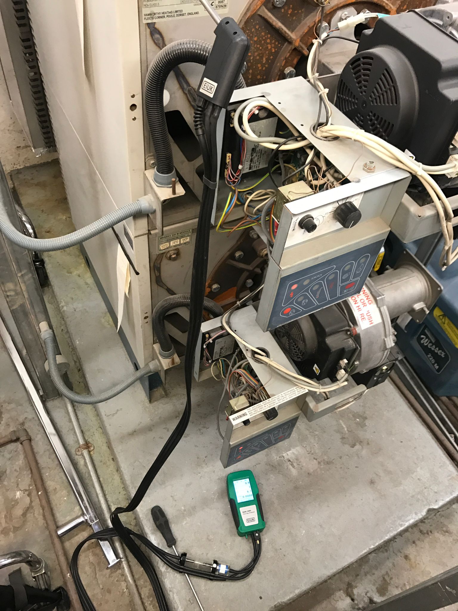 gas safe registered engineer near me Oxhey, WD19